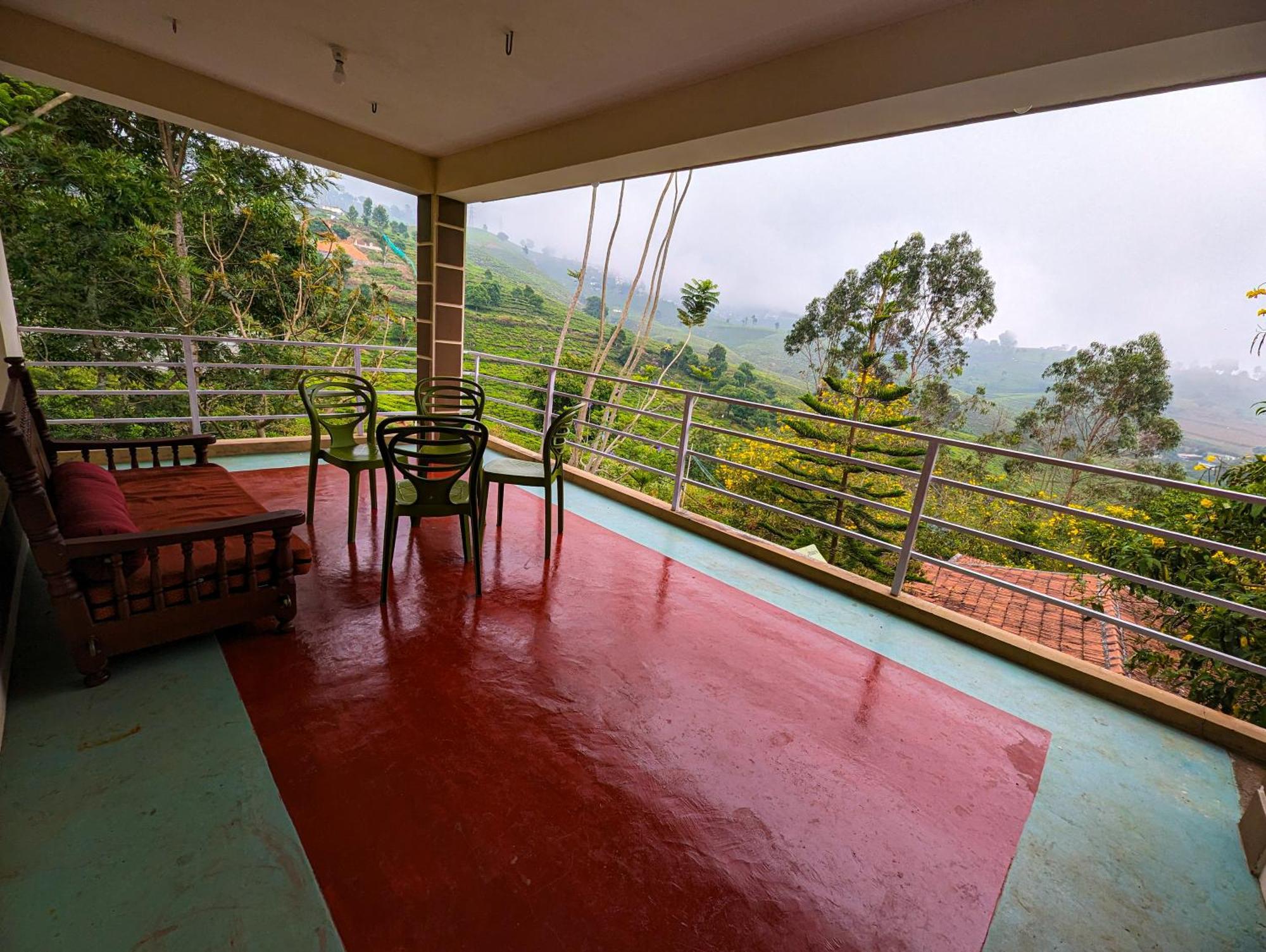 Ghar Homestay, Котажирі Екстер'єр фото